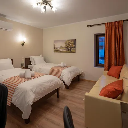 Voulas Traditional House Meteora 1 בית הארחה 3*
